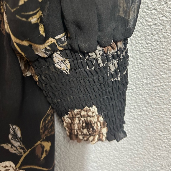 Ophelia Roe Smocked neck dress size medium - Picture 4 of 8